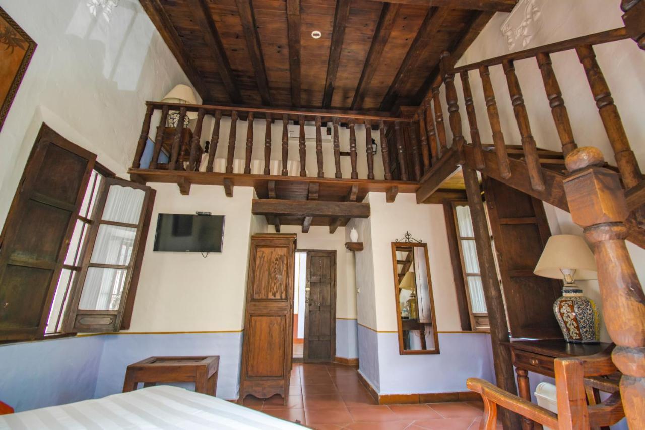 Meson Del Alferez Xalapa Hotel Bagian luar foto