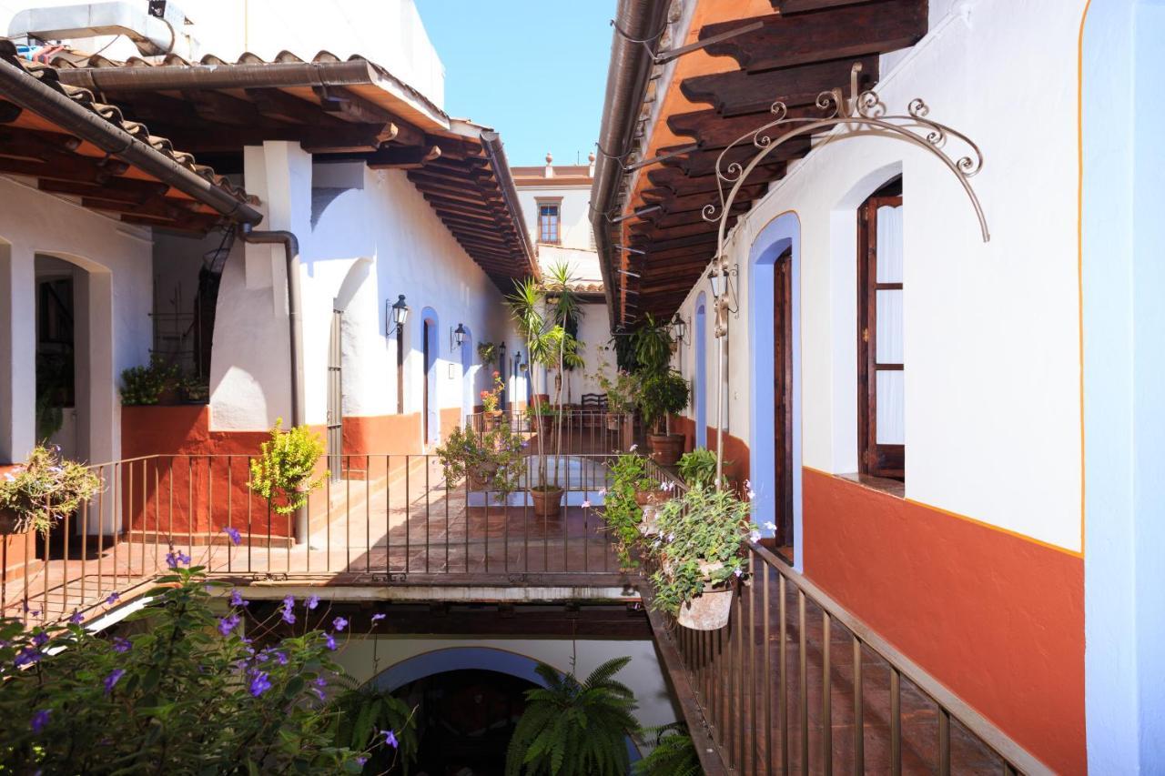 Meson Del Alferez Xalapa Hotel Bagian luar foto