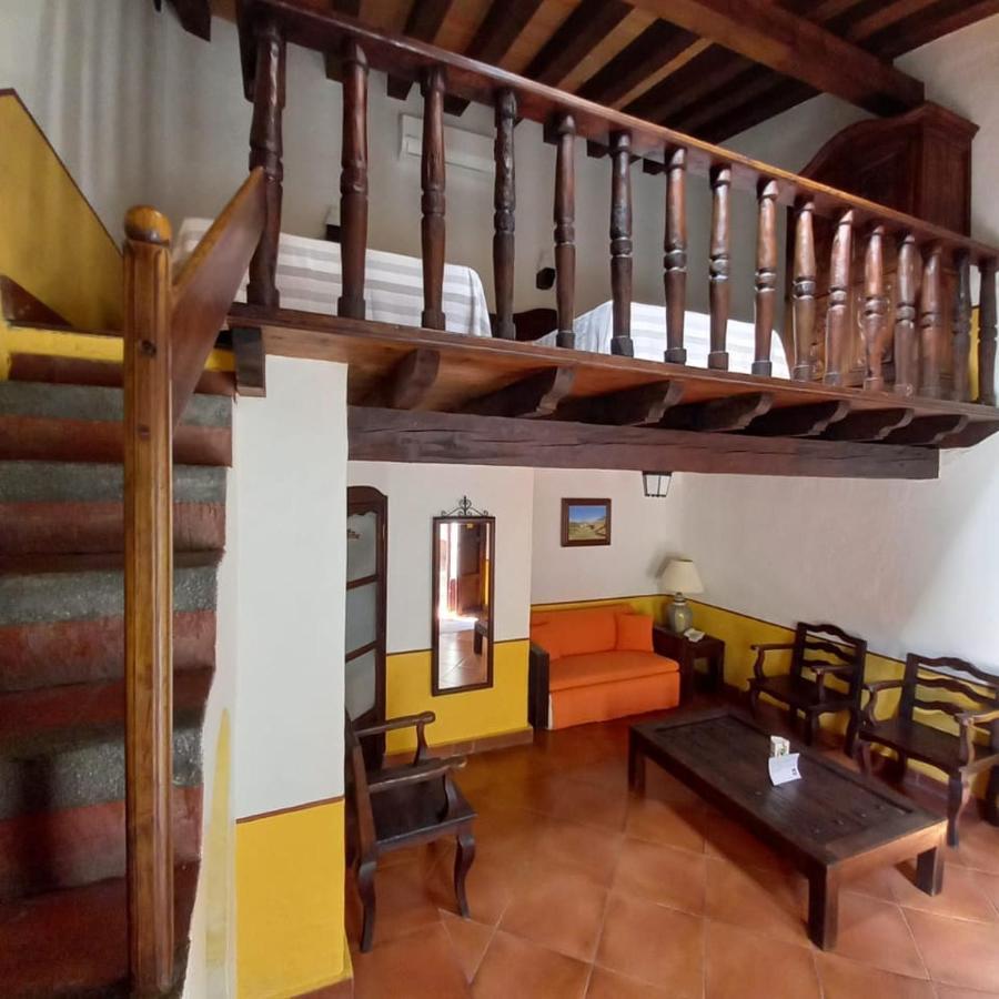 Meson Del Alferez Xalapa Hotel Bagian luar foto